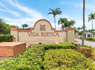 18850 NW 57th Ave APT 303, Hialeah, FL 33015