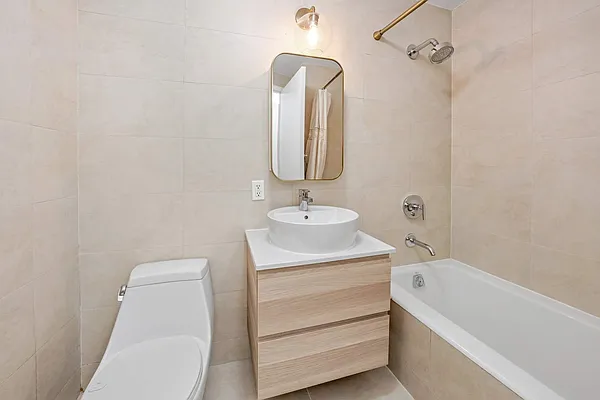 Rented by Sotheby's International Realty | media 21