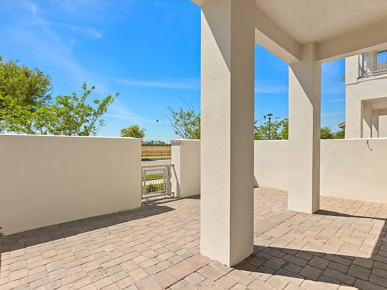 7059 Nemours Pkwy — Photo 7