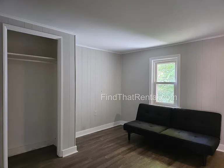 136 W Church Ave — Photo 13
