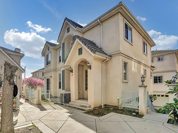 4th image of 621 N Lincoln Ave