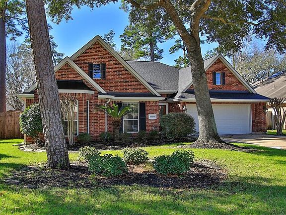 2nd image of 11919 Lakewood Trl