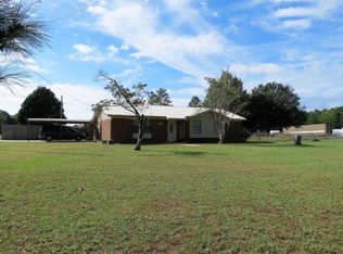 3386 Auburn Rd, Crestview, FL 32539