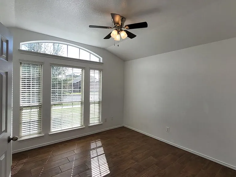 6709 Mustang Creek Rd — Photo 41