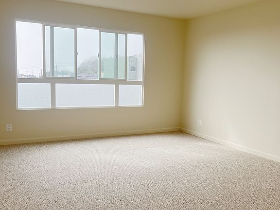 3rd image of 429 43rd Ave APT 2