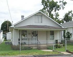 1st image of 428 21st St W