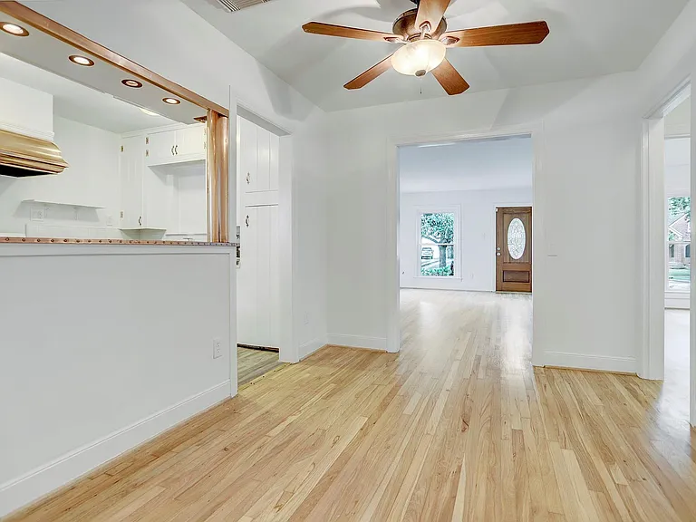 3919 Amherst St — Photo 5