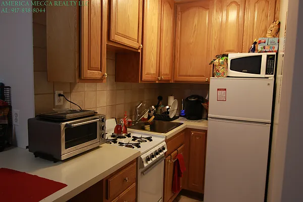 Rented by America Mecca Realty LLC | media 21