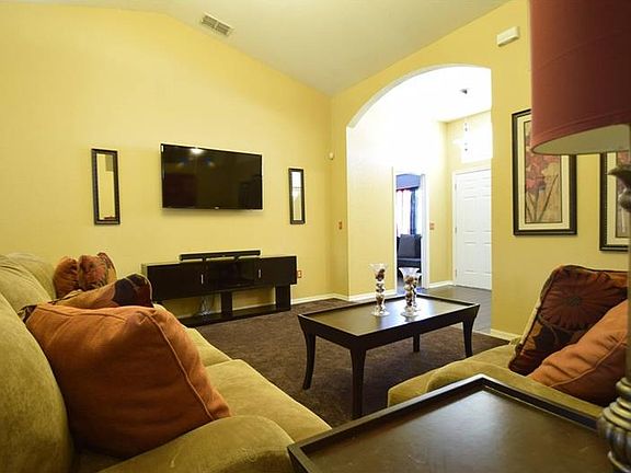 4th image of 1062 Summer Glen Dr