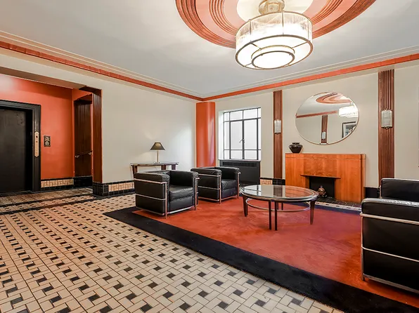 255 West 23rd Street image 8 of 8