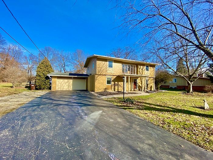 1st image of 7450 Huckleberry Ln