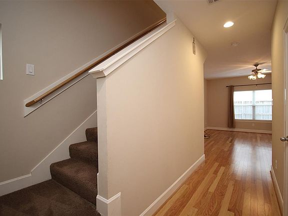4th image of 3712 Main Aspen Dr