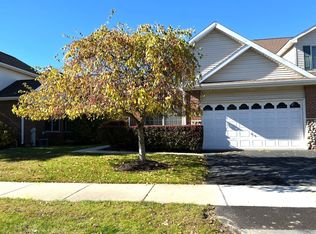 11022 Deblin Ln, Oak Lawn, IL 60453