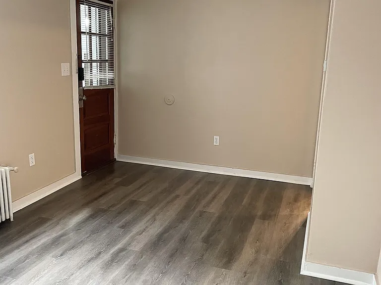 509 5th Ave #5 — Photo 3