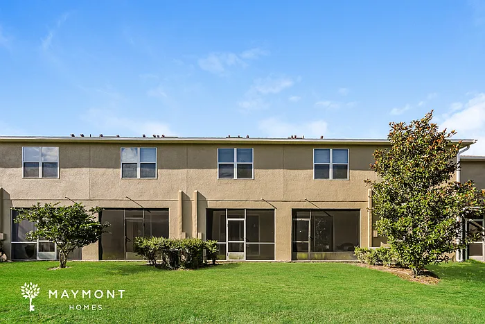 2108 Lennox Dale Ln — Photo 3