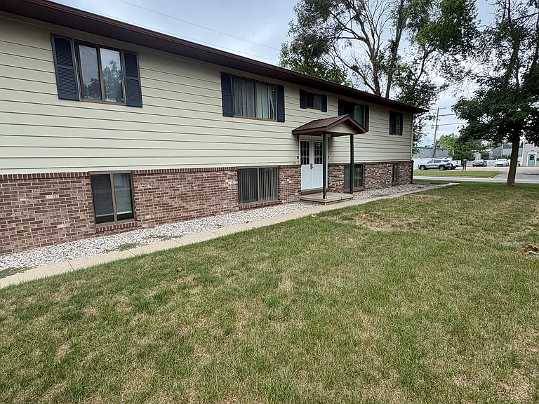 812 E Bennett Ave #C — Photo 7