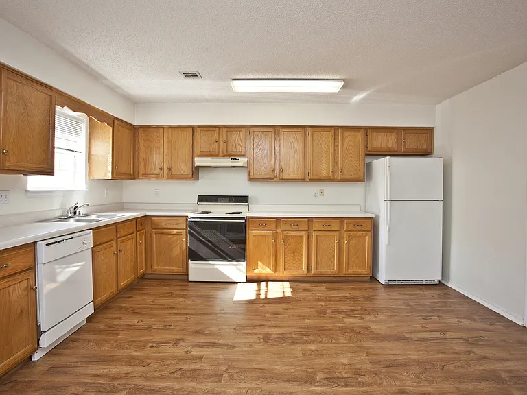 58B Holly Dr — Photo 16