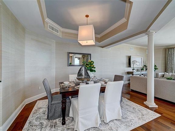 5th image of 11 Baymont St APT 1504
