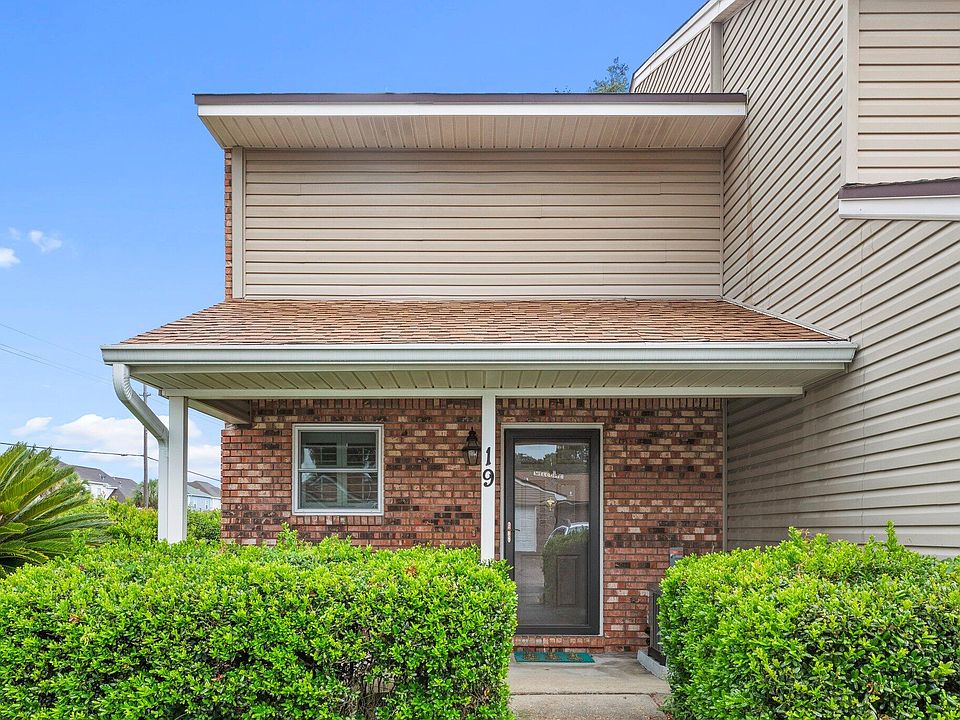 1st image of 223 Carmel Dr Unit 19