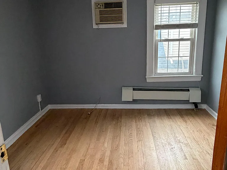 410 N 9th St #2 — Photo 2