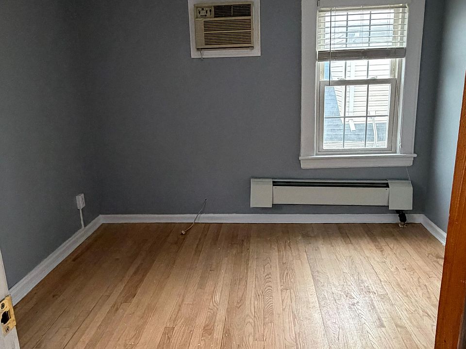 2nd image of 410 N 9th St Floor 2