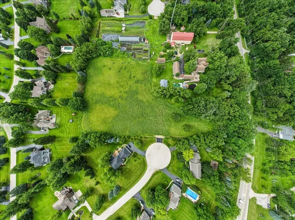 Lots 4 5 Bridlewood Ln #1417426012, Crystal Lake, IL 60012