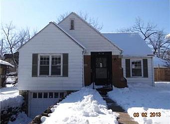 1st image of 242 N 15th St