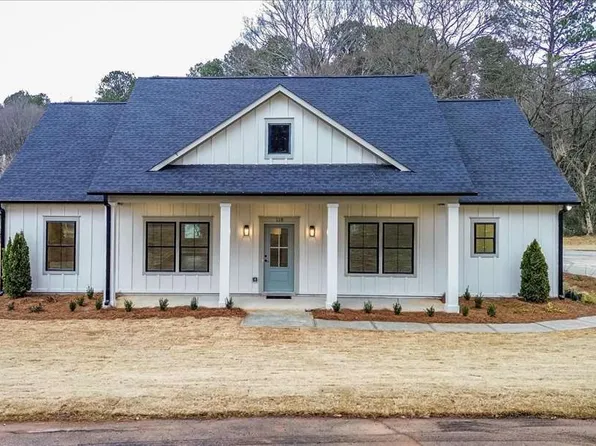 118 Henson Dr, Monroe, GA 30655