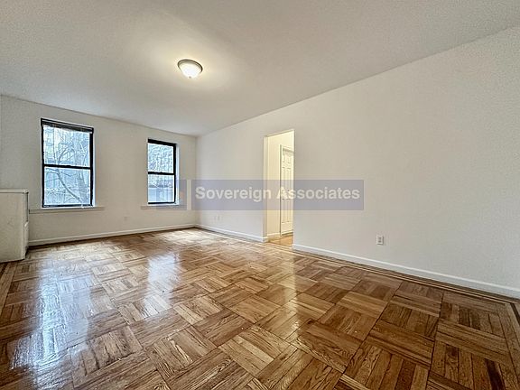 3rd image of 121 Bennett Ave #4K