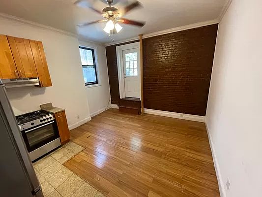 2nd image of 203 E 82nd St APT 2N