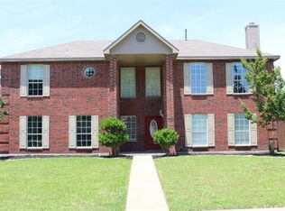 1921 Vista Oaks Dr, Carrollton, TX 75007