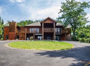2516 Spring Brook Rd, Rapid City, SD 57702