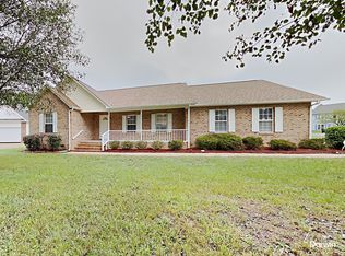 717 Emerson Dr, Mooresville, NC 28115
