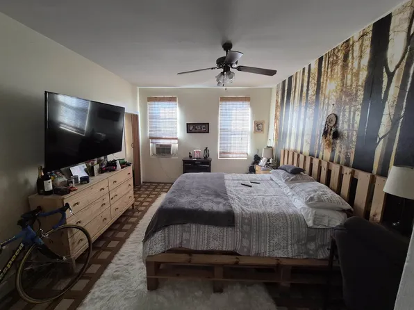 520 42nd Street image 11 of 27