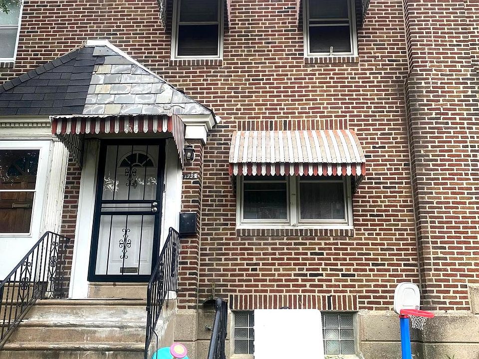 2nd image of 1339 Passmore St
