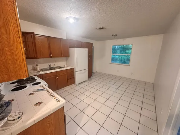 30437 Dubsdread Dr APT B, Sorrento, FL 32776