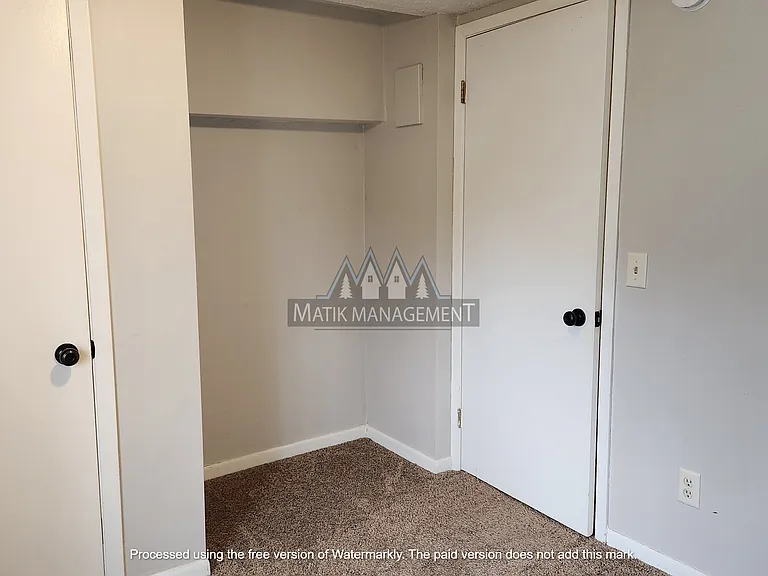 803 4th St SE #1 — Photo 28