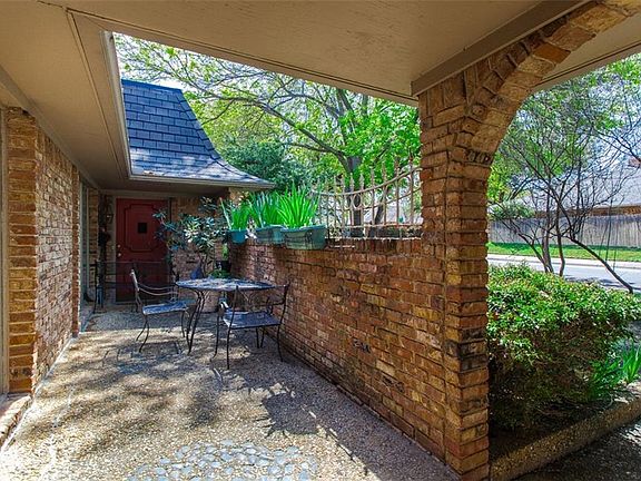 4th image of 10618 Ravenscroft Dr