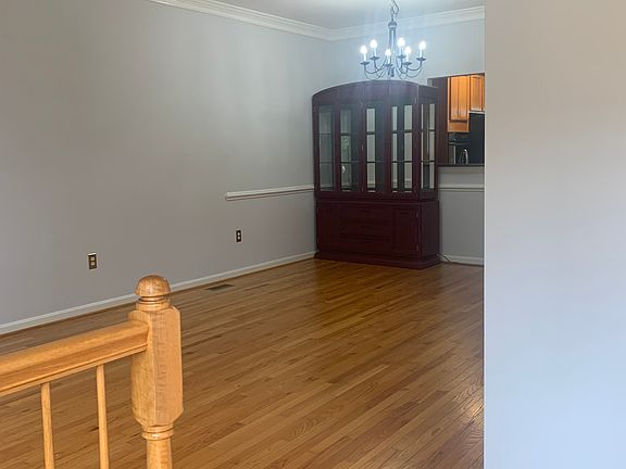 3rd image of 5902 Jovet Way