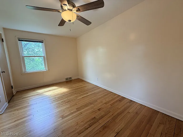 2267 Edgerton Rd — Photo 14