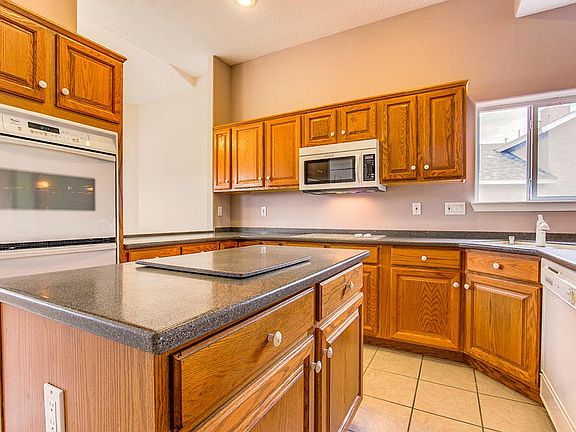 4th image of 6152 Agate Ave NW
