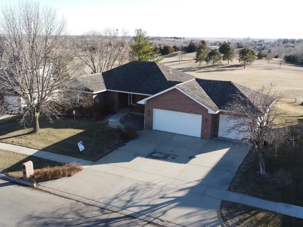 3413 Golf View Dr, Norfolk, NE 68701