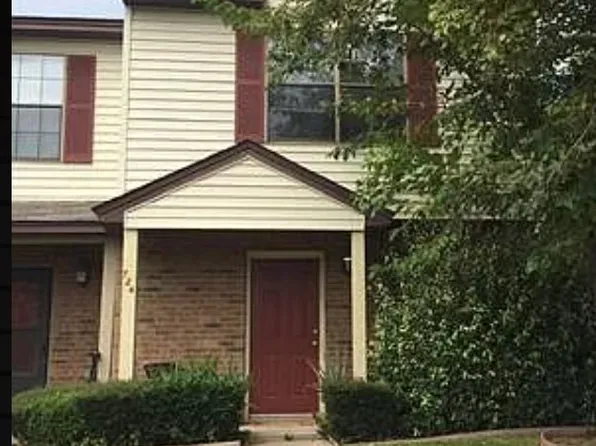 724 W Collins St, Denton, TX 76201