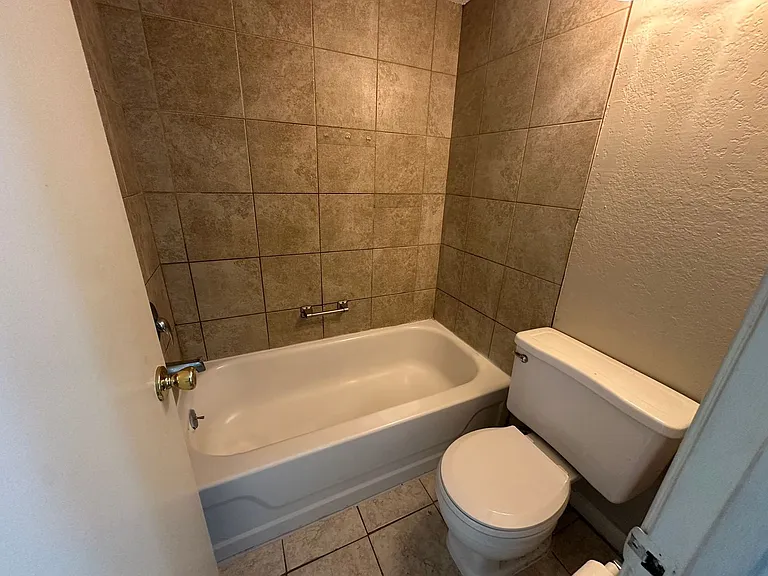 1705 Port Oak Pl — Photo 7