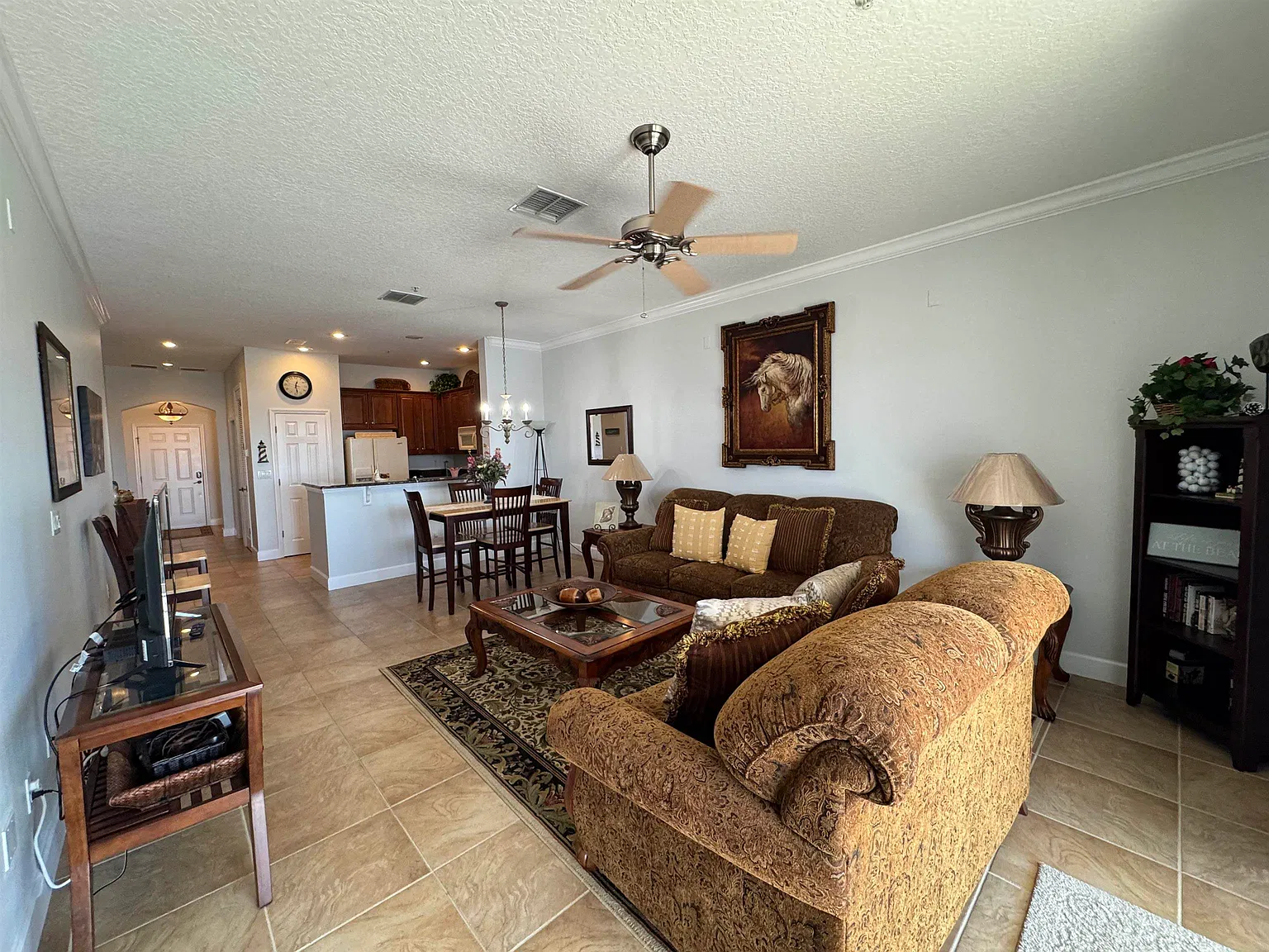 3 bed, 1344 sqft, $3,000 — Photo 4