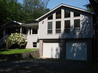 132 Don Dr, Shohola, PA 18458