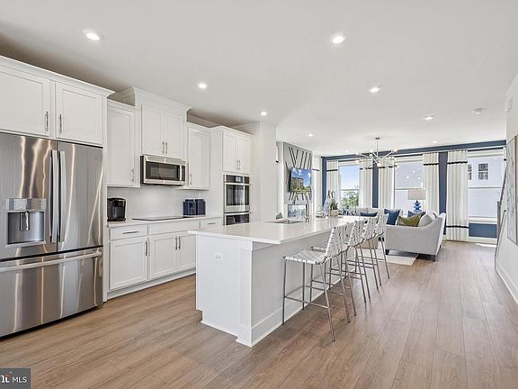 5th image of 3807 Shale Ridge Rd