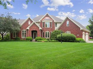 4962 Williams Dr, Carmel, IN 46033