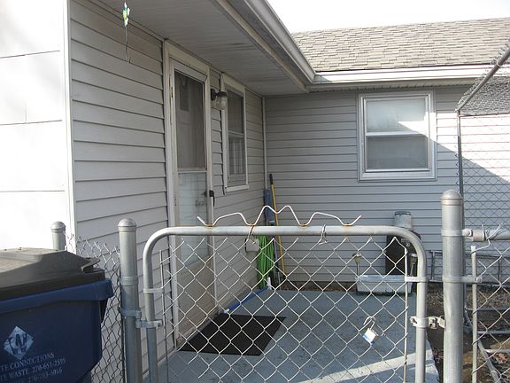 2nd image of 42 Blakeman St