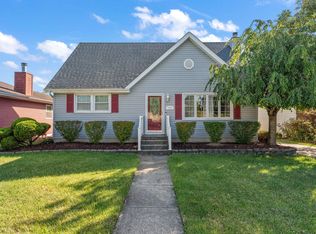 1767 Selo Dr, Schererville, IN 46375